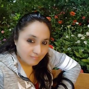 Meet your Posher, Ana